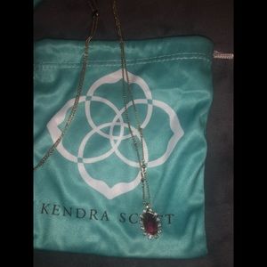 Kendra Scott necklace